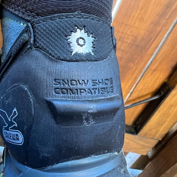 Salewa Gortex 3F Snowshoe compatible Hiking Boots - Picture 9 of 10